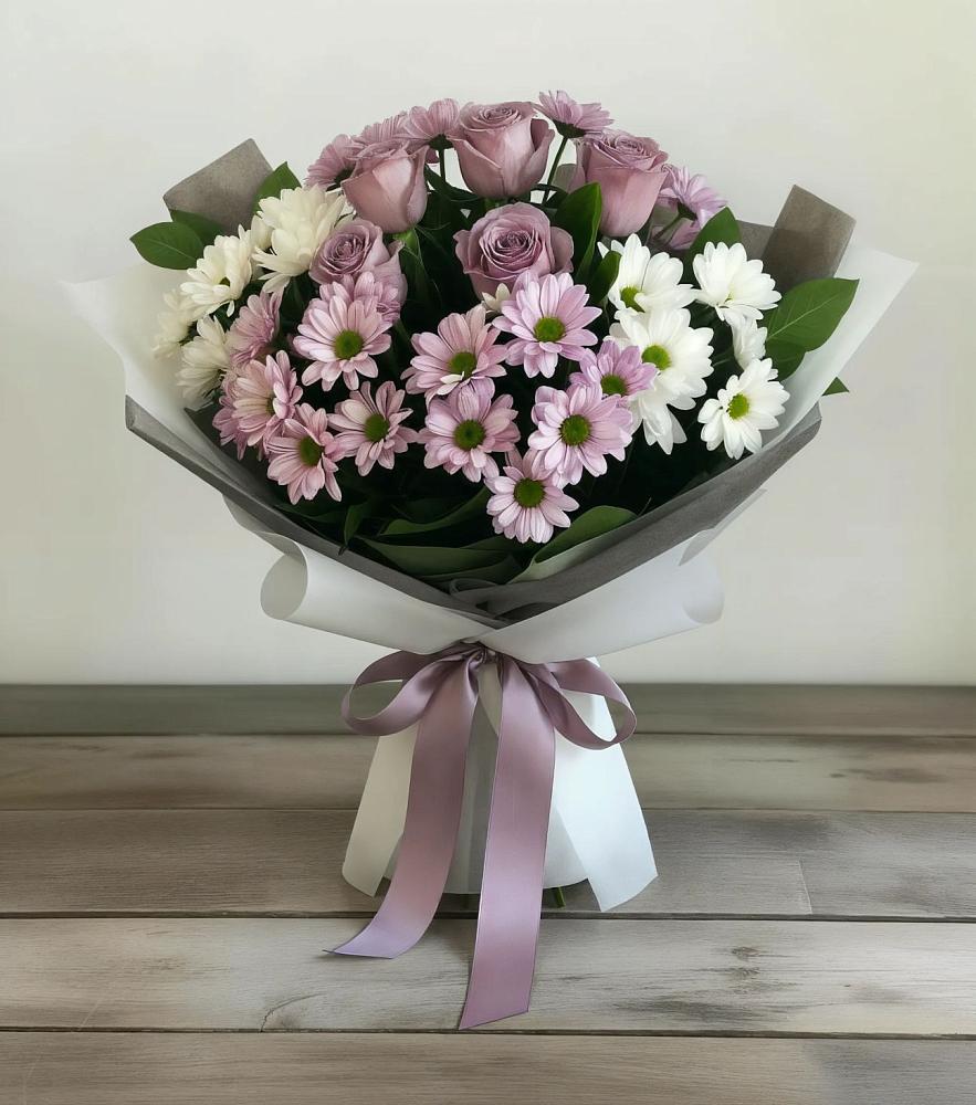 Букет цветов из: Хризантемы и Розы в Молоково