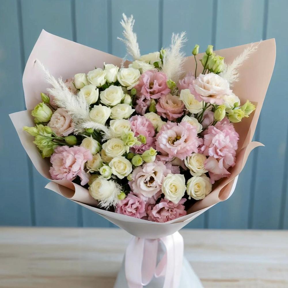 Букет цветов из: Альстромерии и Розы в Молоково