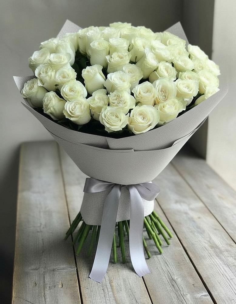 Букет 35 Белых роз в Молоково