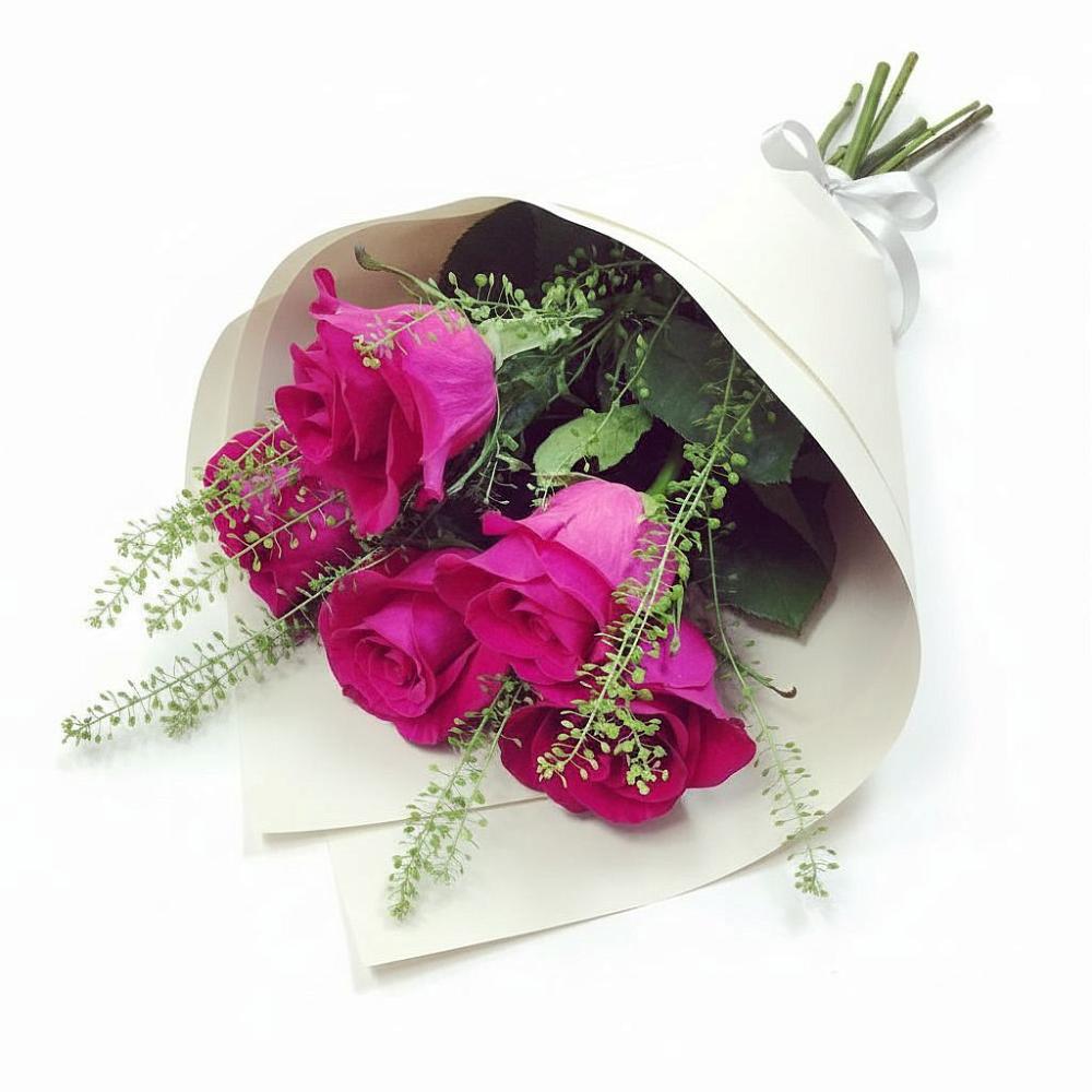 Букет цветов из: Розы в Молоково