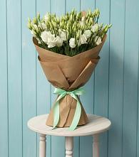 Букет цветов из:  Лизиантусы в Молоково