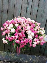 Букет Розовые кустовые розы Натали и Лав Лидия в Молоково