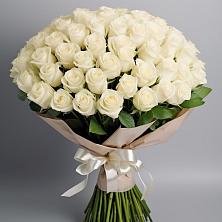 Букет 101 беля роза Белоснежка в Молоково
