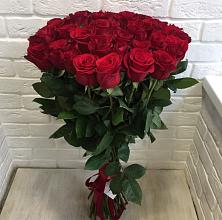 Букет Красные розы Гран При #REPLACE_PRED# Молоково