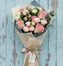Букет цветов из:  Розы в Молоково