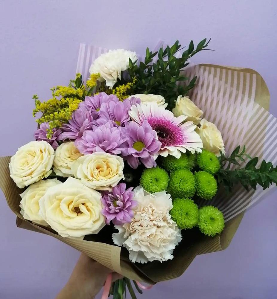 Букет цветов из: Хризантемы, Розы, Гвоздики и Герберы в Молоково