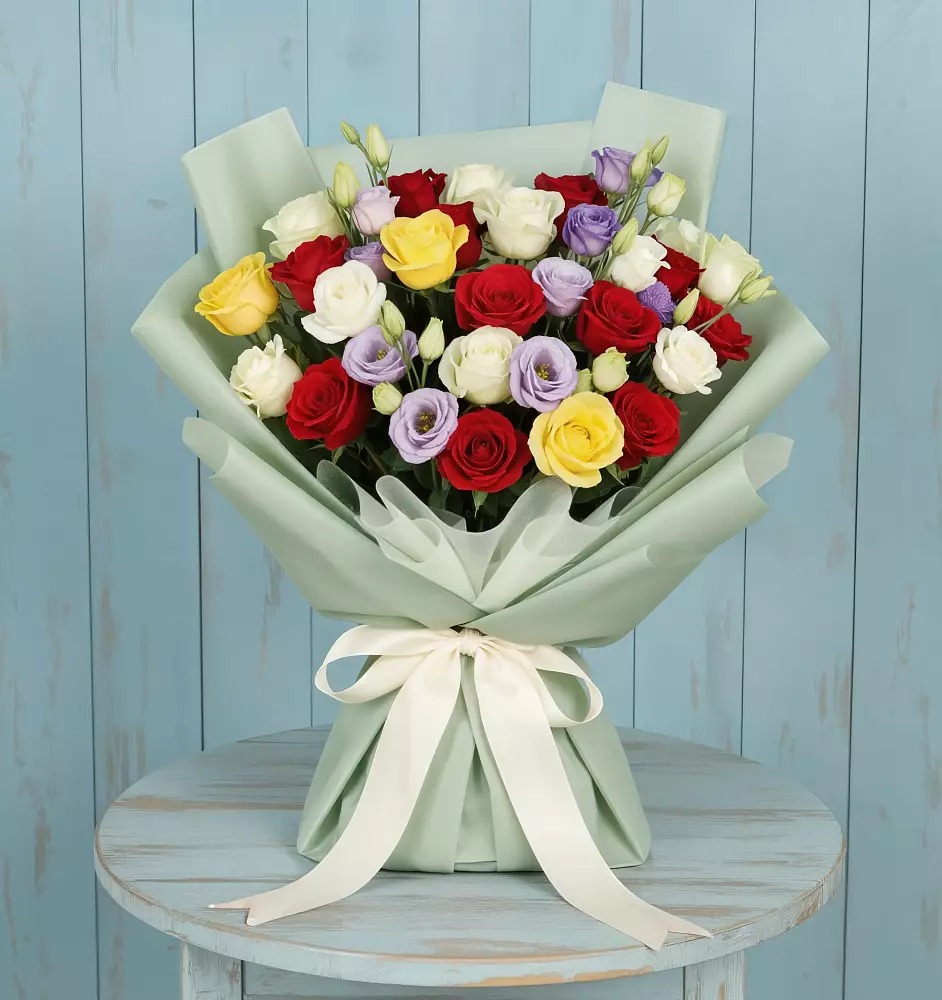 Букет цветов из: Розы в Молоково